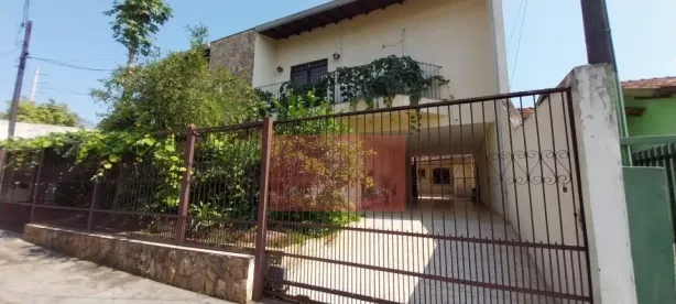 Casa com 3 Quartos à venda, 306m² no Portal de Versalhes 2, Londrina