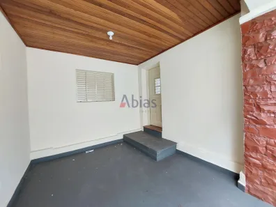 Casa com 2 Quartos para alugar, 90m² no Centro, São Carlos