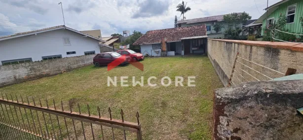 Lote/Terreno à venda, 300m² no Santo Antônio, Balneário Piçarras