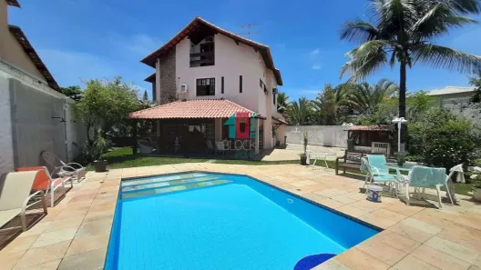 Casa de Condomínio com 5 Quartos à venda, 347m² no Recreio dos Bandeirantes, Rio de Janeiro