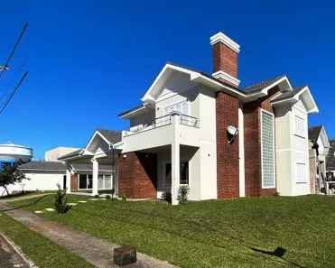 Casa com 4 Quartos à venda, 300m² no Belvedere, Santa Cruz do Sul