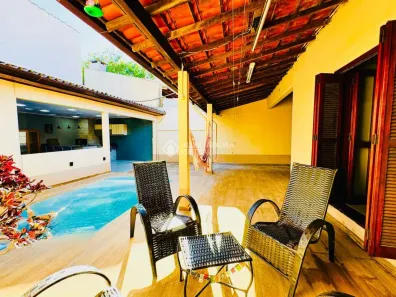 Casa com 3 Quartos à venda, 182m² no Nossa Senhora das Graças, Canoas