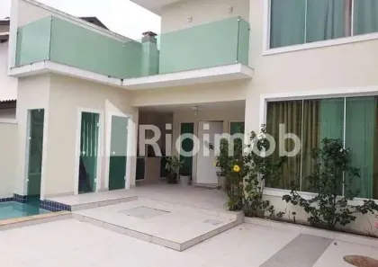 Casa de Condomínio com 4 Quartos à venda, 227m² no Vargem Pequena, Rio de Janeiro