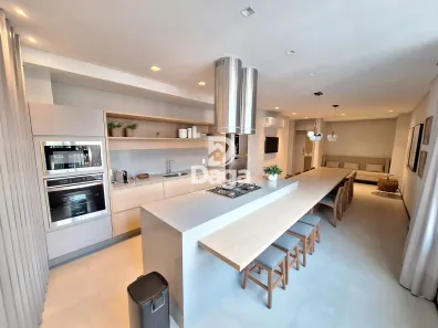 Apartamento com 2 Quartos à venda, 76m² no Centro, Florianópolis