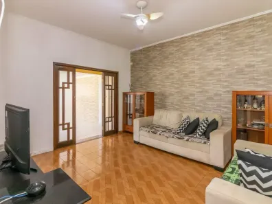 Casa com 3 Quartos à venda, 250m² no Jardim Los Angeles, São Paulo