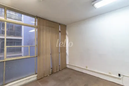 Sala Comercial para alugar, 91m² no República, São Paulo