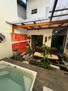 Sobrado com 3 Quartos para alugar, 80m² no Jardim Garcez, Taubaté