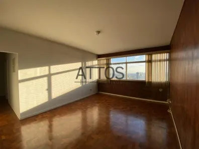 Apartamento com 3 Quartos para alugar, 110m² no Centro, São Carlos