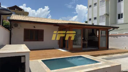 Casa com 3 Quartos à venda, 140m² no Barra da Lagoa, Ubatuba