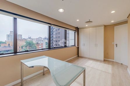 Sala Comercial à venda, 64m² no Moinhos de Vento, Porto Alegre
