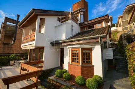 Casa com 4 Quartos à venda, 255m² no Vila Progredior, São Paulo