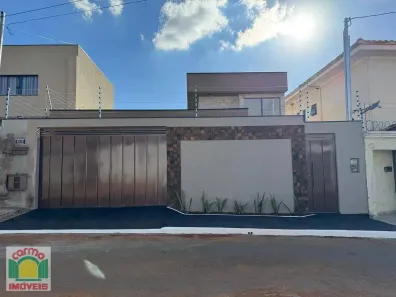 Sobrado com 3 Quartos à venda, 170m² no Jardim Goiano, Anápolis