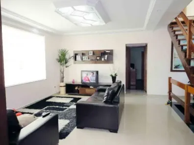 Sobrado com 4 Quartos à venda, 270m² no Conjunto Residencial Santa Terezinha, São Paulo