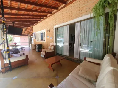Casa com 4 Quartos à venda, 700m² no Transurb, Itapevi