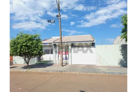 Casa com 3 Quartos à venda, 240m² no Parque Sagrada Família, Rondonópolis