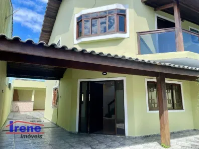 Sobrado com 4 Quartos à venda, 194m² no Jardim Ivoty, Itanhaém