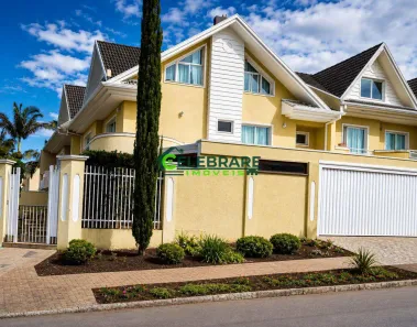 Sobrado com 3 Quartos à venda, 235m² no Atuba, Curitiba