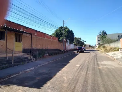 Lote/Terreno à venda, 2790m² no Parque da Barragem Setor 04, Águas Lindas de Goiás