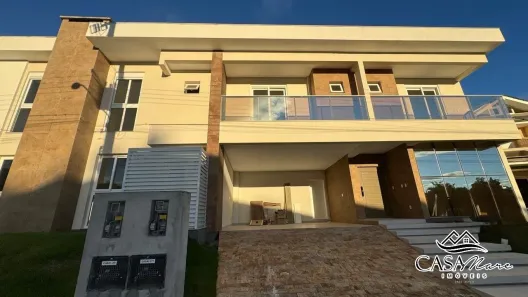 Casa de Condomínio com 3 Quartos à venda, 375m² no Saco Grande, Florianópolis