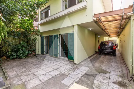 Casa com 4 Quartos à venda, 200m² no Vila Nova Conceição, São Paulo