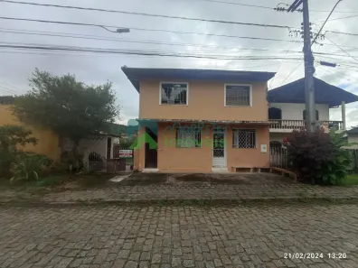 Sobrado com 3 Quartos à venda, 140m² no Vila Santo Antônio, Morretes