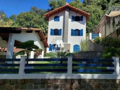 Casa de Condomínio com 4 Quartos à venda, 219m² no Corujas, Guapimirim