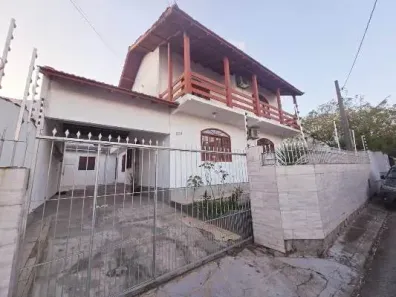 Casa com 5 Quartos à venda, 250m² no Capoeiras, Florianópolis