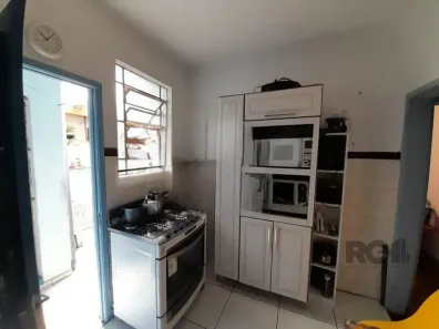 Apartamento com 3 Quartos para alugar, 120m² no Floresta, Porto Alegre