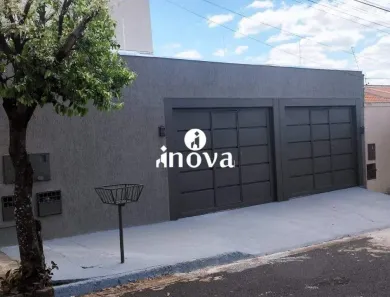 Casa com 5 Quartos à venda, 200m² no Vila Militar, Uberaba