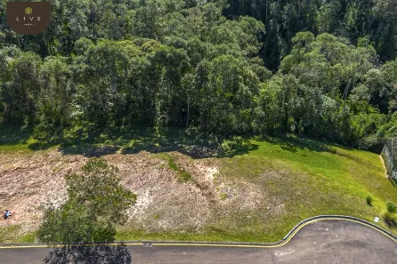 Lote/Terreno à venda, 718m² no Centro, Campo Magro