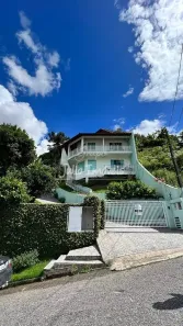 Casa com 4 Quartos à venda, 350m² no Centro I, Brusque