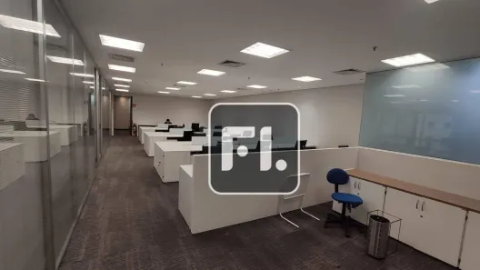 Sala Comercial para alugar, 388m² no Vila Olímpia, São Paulo