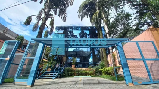 Prédio Comercial para alugar, 1250m² no Indianópolis, São Paulo