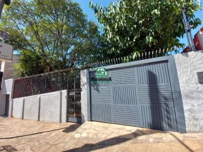 Casa com 3 Quartos para alugar, 251m² no Centro, Anápolis