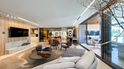 Apartamento com 3 Quartos à venda, 151m² no Batel, Curitiba