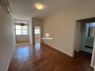 Apartamento com 2 Quartos à venda, 70m² no Copacabana, Rio de Janeiro