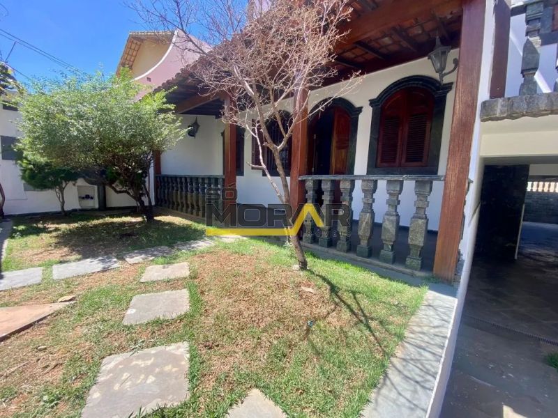 Casa com 5 quartos — Palmares, Belo Horizonte