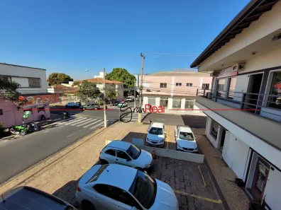 Sala Comercial para alugar, 200m² no Vila Sfeir, Indaiatuba