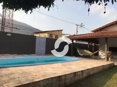 Casa com 3 Quartos à venda, 200m² no Piratininga, Niterói