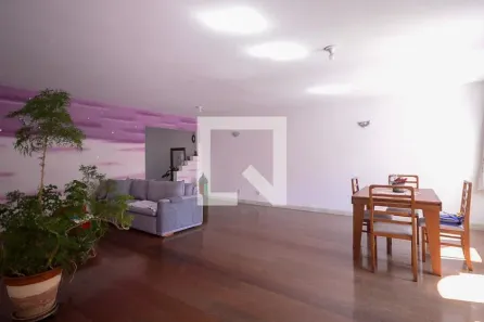 Casa com 3 Quartos à venda, 342m² no Vila Brasílio Machado, São Paulo