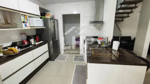 Casa com 3 Quartos à venda, 105m² no Campeche, Florianópolis