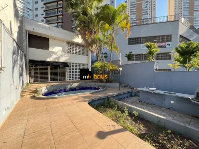Prédio Comercial para alugar, 250m² no Vila Andrade, São Paulo