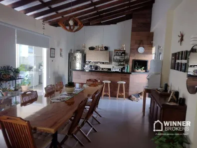Casa com 3 Quartos à venda, 214m² no Jardim Alvorada, Maringá