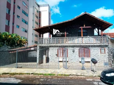 Casa com 3 Quartos à venda, 330m² no Caiçara-Adelaide, Belo Horizonte