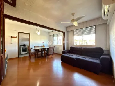 Apartamento com 2 Quartos à venda, 62m² no Jardim Itu, Porto Alegre