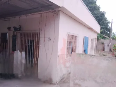 Casa com 3 Quartos à venda, 231m² no Parque Santa Helena, Campos dos Goytacazes