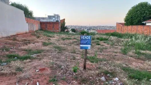 Lote/Terreno à venda, 360m² no Vila Rocha, Bauru