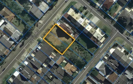 Lote/Terreno à venda, 360m² no Boa Vista, Curitiba