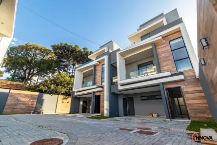 Casa de Condomínio com 3 Quartos à venda, 203m² no Boqueirão, Curitiba