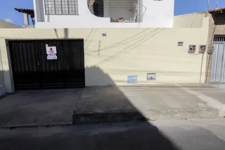 Casa com 2 Quartos para alugar, 100m² no Conjunto Ceará II, Fortaleza